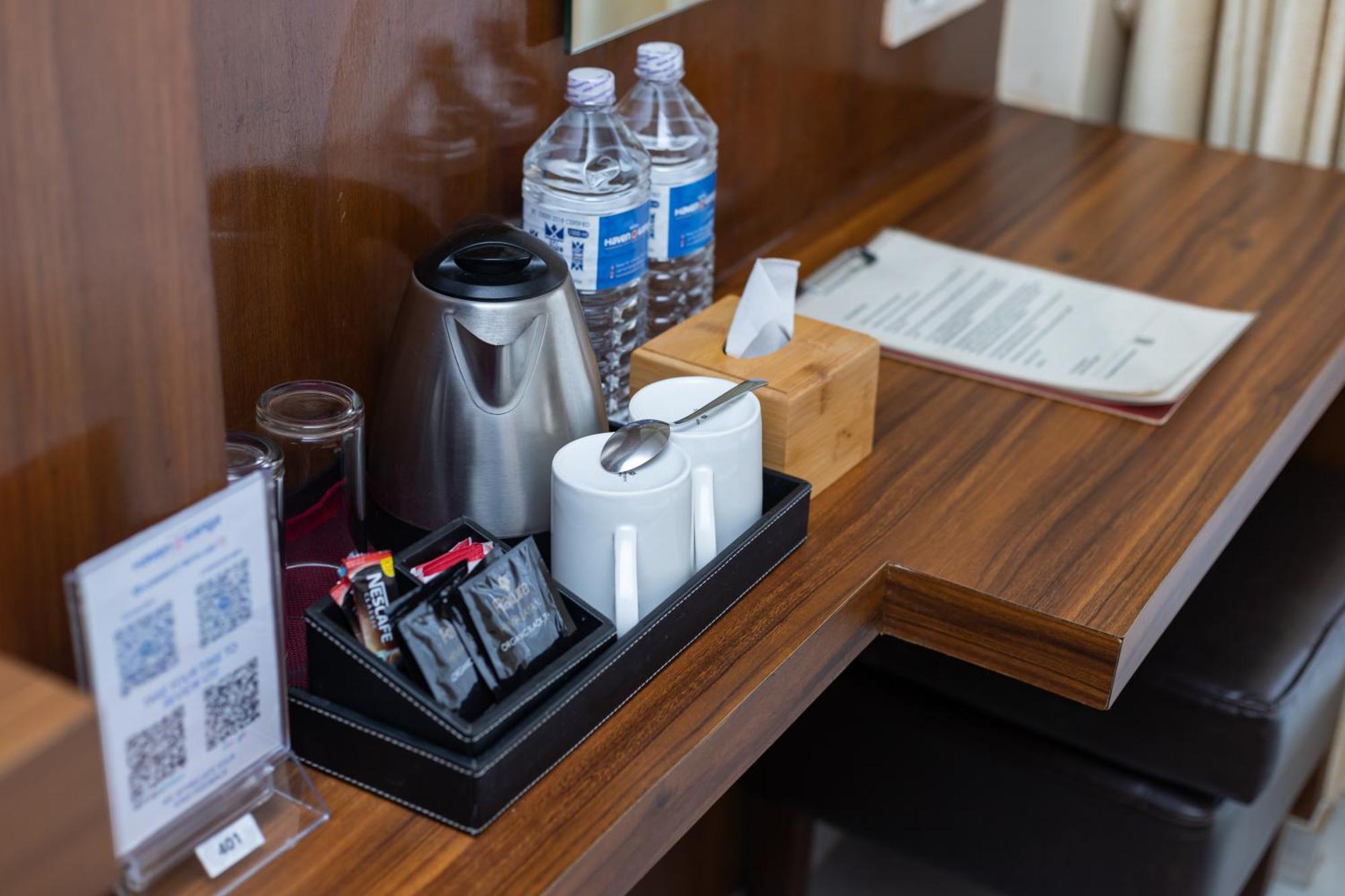 Hotel Haven O' Ganga Похара Екстериор снимка